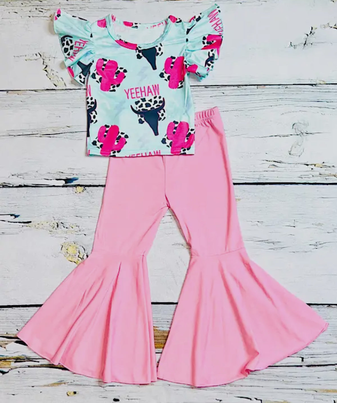 Yeehaw Cactus & Bull Skull Set